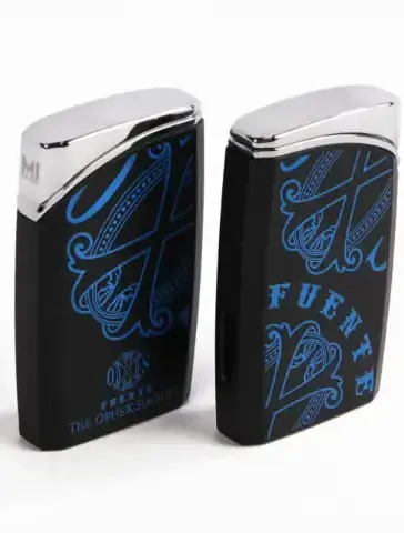 mechero lighter azul